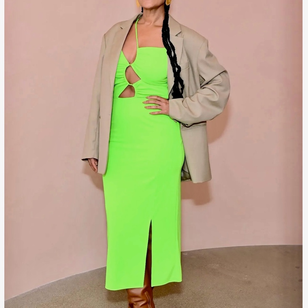 H&M Asymmetric Cut Out Dress, NWOT Size L - Picture 4 of 4